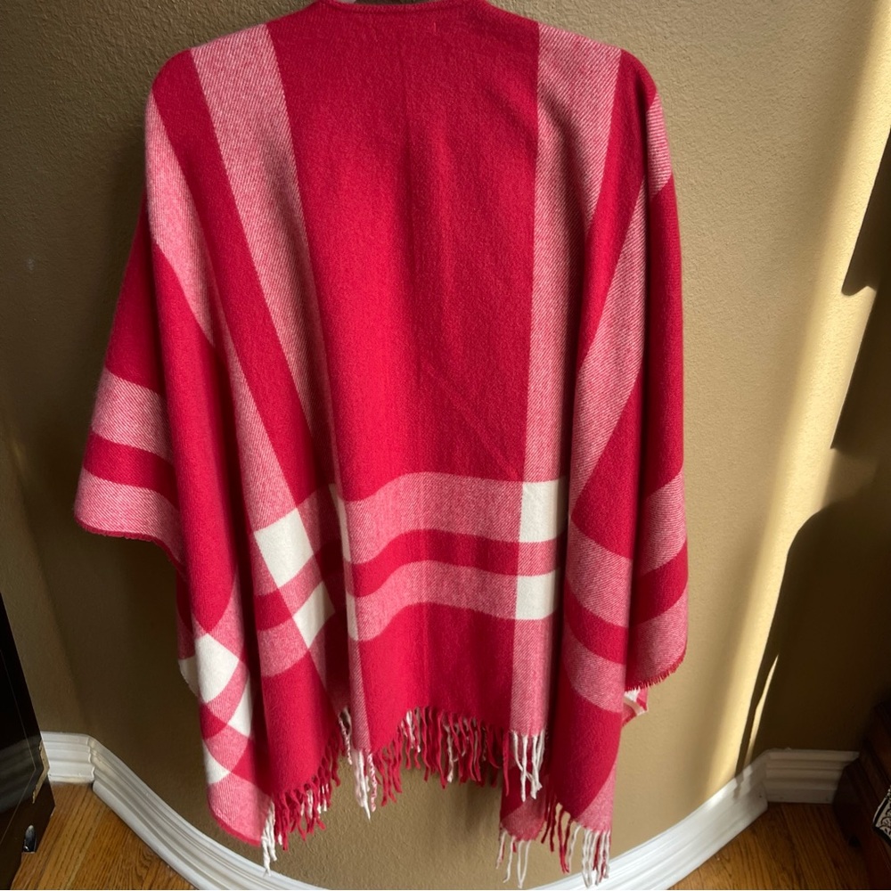 Moss Rose Travel Shawl Wrap Red Plaid Fringe Open Front Cape Poncho - Picture 3 of 4